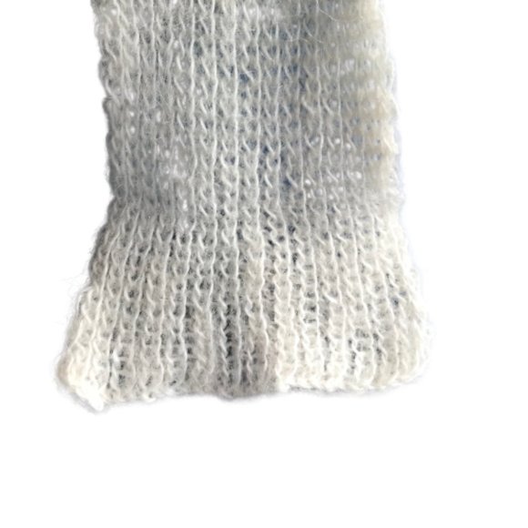 Hand Crafted White Knitted Unique Soft Warm Scarf - Picture 3 of 4